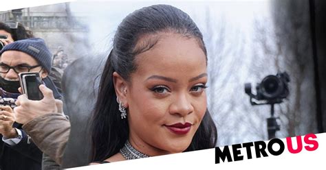 Rihanna’s ‘iconic’ response to being told she’s late to Dior show 